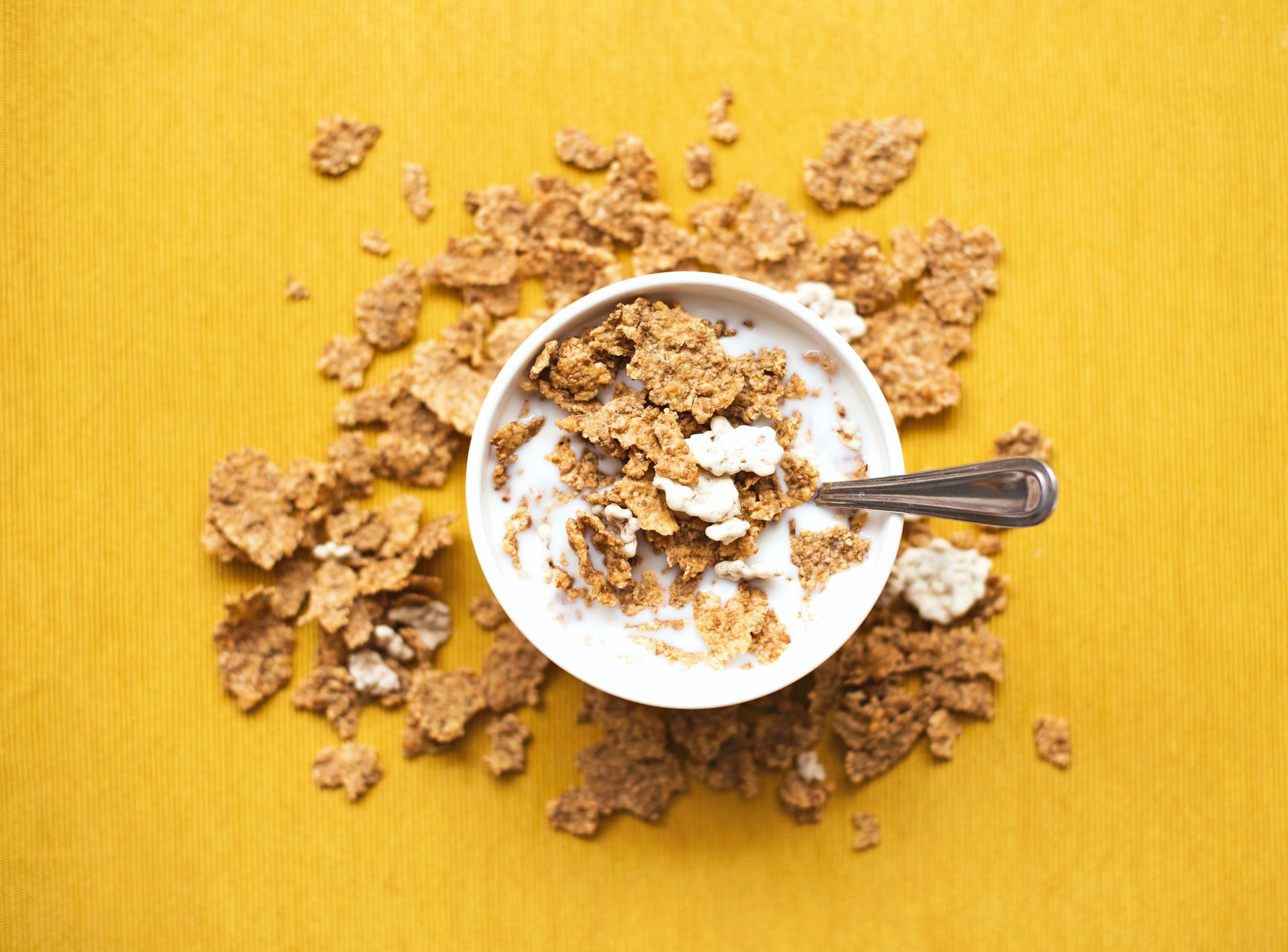 Is There Such A Thing As Healthy Low Carb Breakfast Cereal? | THEFITCLUBNETWORK.COM