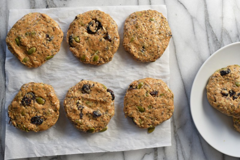 9 Shakeology Food Recipes: Cookie Dough Energy Balls | THEFITCLUBNETWORK.COM