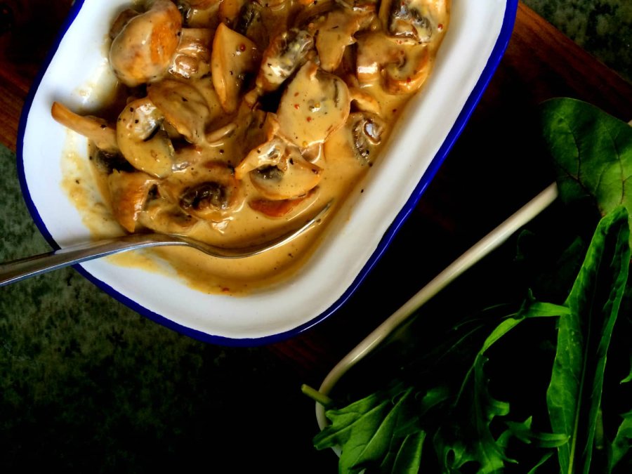 Clean Eating Mushroom Sauce | THEFITCLUBNETWORK.COM